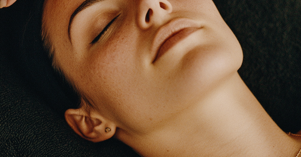 The Role of Hot Stones in Enhancing Circulation and Energy Flow