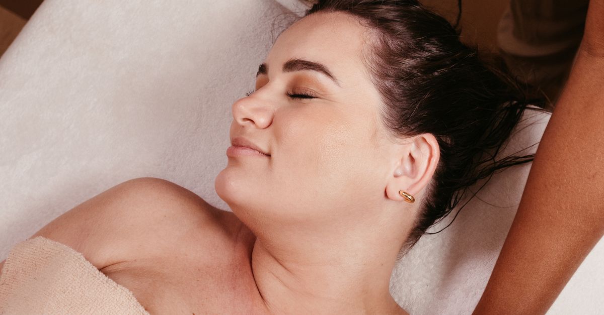 The Science Behind Salt Scrubs and Their Healing Properties