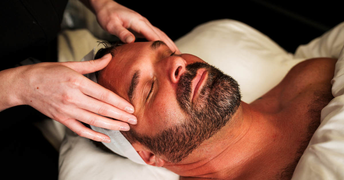 What to Expect During Your First Deep Tissue Massage Session